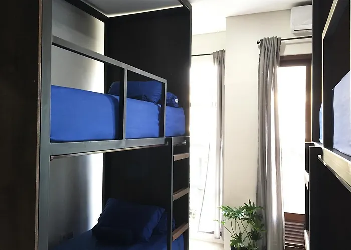 Bo-boes Hostel *