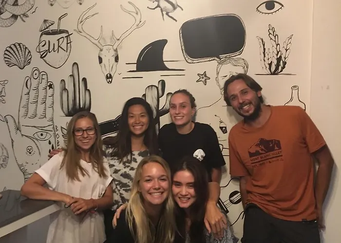 Bo-boes Hostel